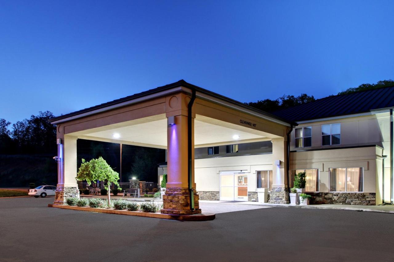 Holiday Inn Express Hurricane Mills Waverly By Ihg Exteriér fotografie